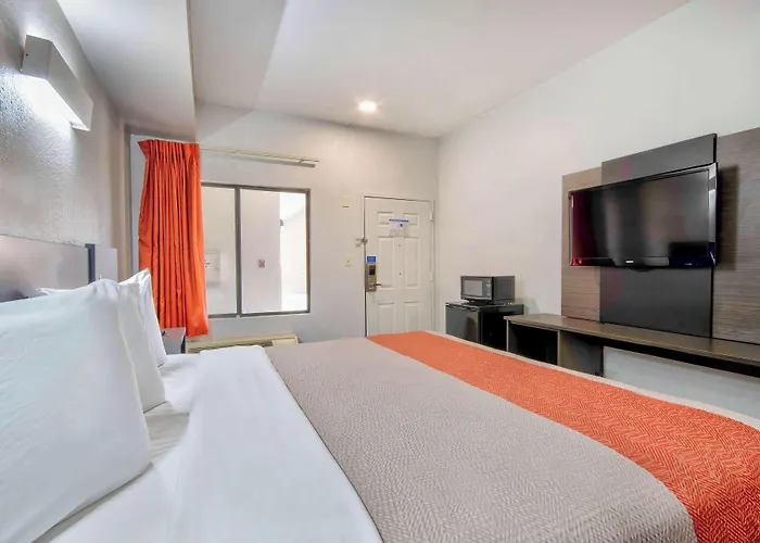 Hotel 6-lafayette, La Lafayette
