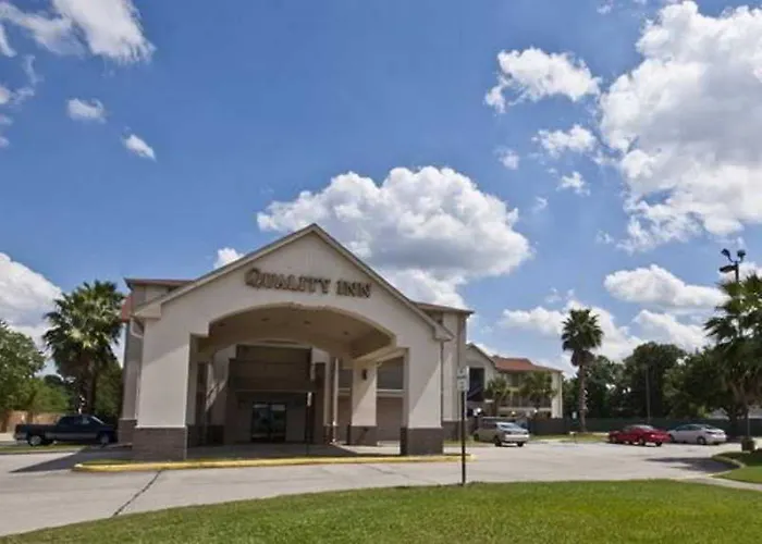 6-lafayette, La