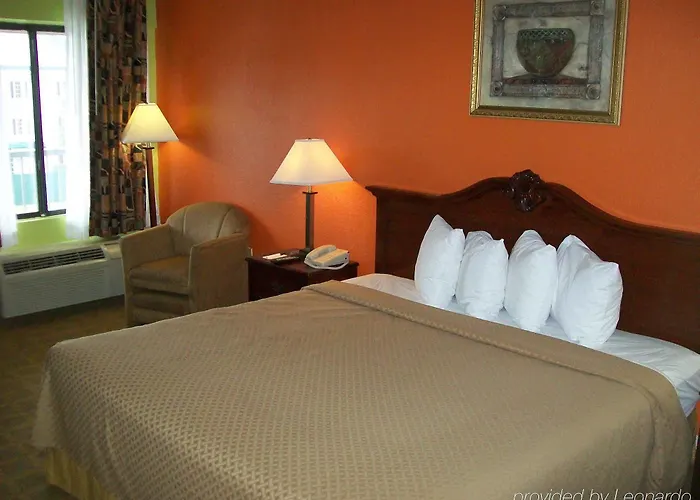 6-lafayette, La Hotel Lafayette