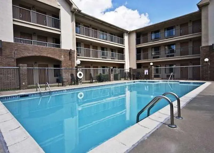 6-lafayette, La Hotel 3*